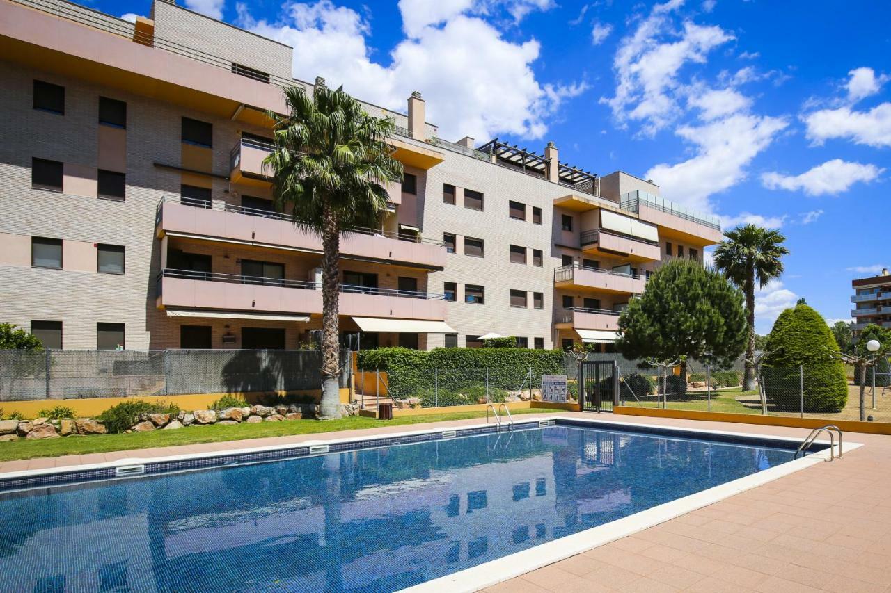 Vilar Planet Costa Dorada Only Families Apartment Salou Exterior photo